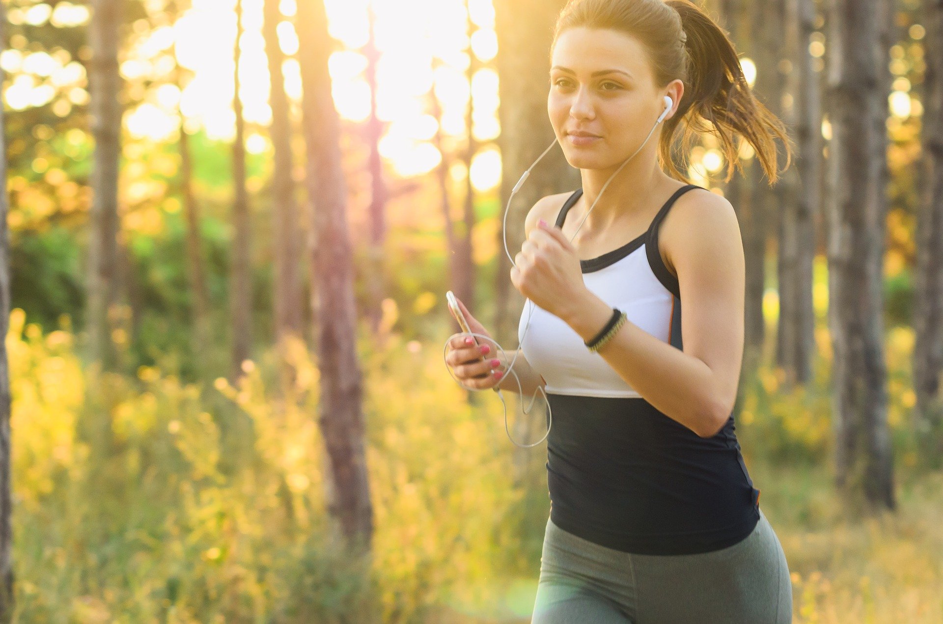 Read more about the article The Joy Of Running My Own Race: Why I Consistently Choose Cross-Training (At The Expense of Fitting In)